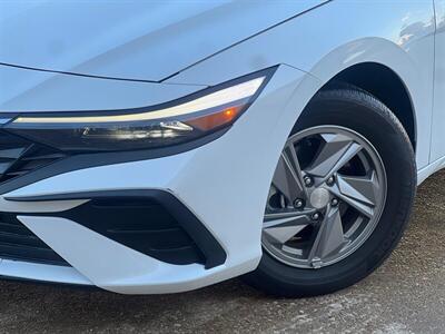 2025 Hyundai ELANTRA SE   - Photo 2 - Dallas, TX 75243