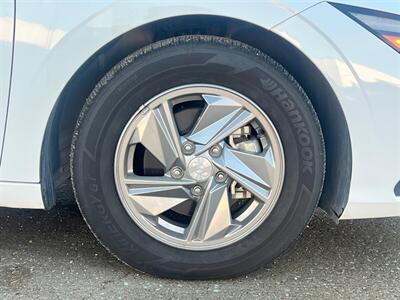 2025 Hyundai ELANTRA SE   - Photo 38 - Dallas, TX 75243