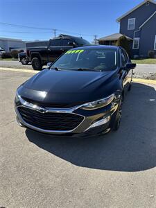 2020 Chevrolet Malibu RS - Photo 4 - Winchester, IN 47394