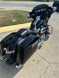 2022 Harley-Davidson Street Glide - Photo 4 - Winchester, IN 47394