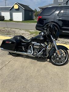 2022 Harley-Davidson Street Glide - Photo 8 - Winchester, IN 47394