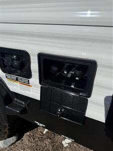 2027 MODERN BUGGY HOPPER 5 WOODLINE - Photo 5 - Falcon, CO 80831
