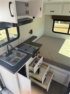 2027 MODERN BUGGY HOPPER 5 WOODLINE - Photo 21 - Falcon, CO 80831