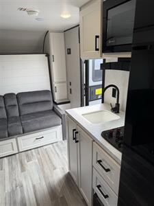 2025 Jayco Jay Flight 197MBW BAJA   - Photo 48 - Falcon, CO 80831