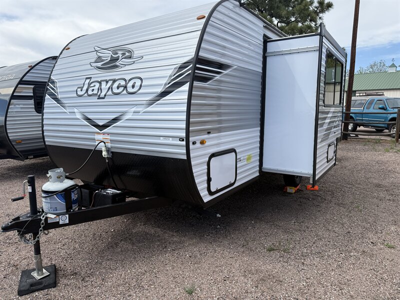 2025 Jayco Jay Flight 197MBW BAJA  