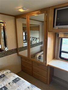 2007 Fleetwood SOUTHWIND   - Photo 47 - Falcon, CO 80831