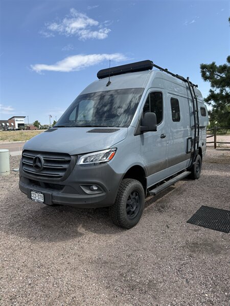 2021 Winnebago Revel 144  