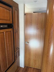 2016 Jayco GREYHAWK 29MV E-450 SD   - Photo 36 - Falcon, CO 80831