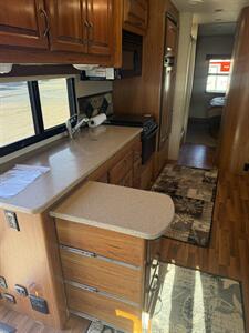 2016 Jayco GREYHAWK 29MV E-450 SD   - Photo 23 - Falcon, CO 80831