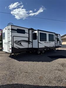 2021 Grand Design RV Reflection 312BHTS - Photo 5 - Falcon, CO 80831