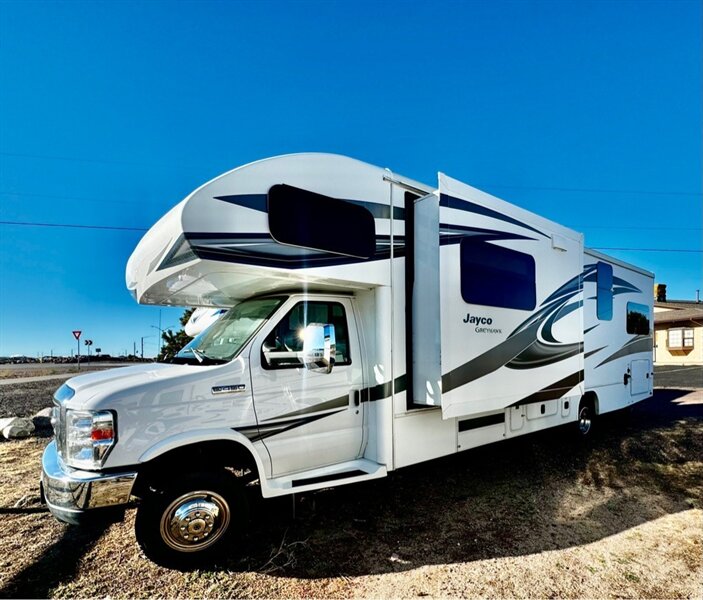 2018 JAYCO GREY HAWK 31  
