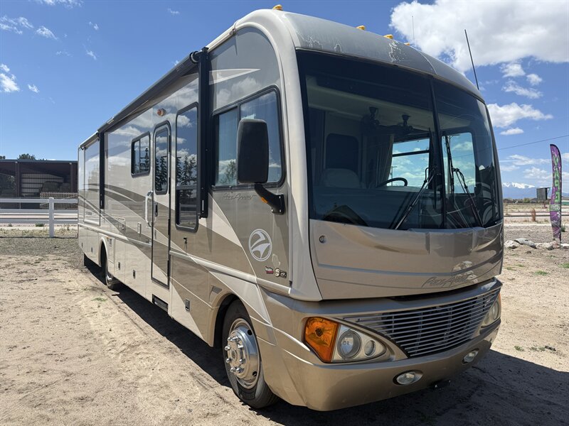 2006 Fleetwood PACE-ARROW 36D  