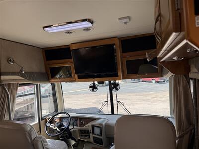 2006 Fleetwood PACE-ARROW 36D - Photo 16 - Falcon, CO 80831