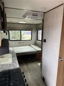 2021 Gulf Stream Coach 22UDL SVT - Photo 16 - Falcon, CO 80831