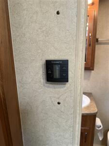 2016 LANCE 2295   - Photo 18 - Falcon, CO 80831