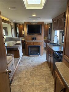 2016 LANCE 2295   - Photo 24 - Falcon, CO 80831