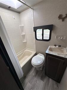 2020 SUNSET PARK RV SUN LITE   - Photo 9 - Falcon, CO 80831