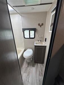 2020 SUNSET PARK RV SUN LITE   - Photo 4 - Falcon, CO 80831