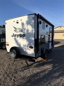 2022 Jayco JAYFLIGHT 154BH SLX   - Photo 11 - Falcon, CO 80831