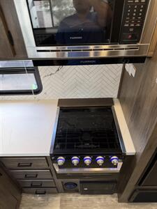 2022 Jayco JAYFLIGHT 154BH SLX   - Photo 29 - Falcon, CO 80831