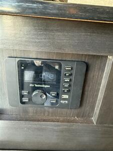 2022 Jayco JAYFLIGHT 154BH SLX   - Photo 26 - Falcon, CO 80831