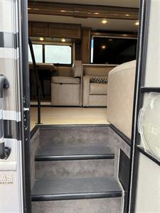2021 Thor PALAZZO 37.4 FREIGHTLINER   - Photo 19 - Falcon, CO 80831