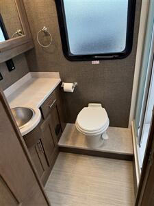 2021 Thor PALAZZO 37.4 FREIGHTLINER   - Photo 55 - Falcon, CO 80831