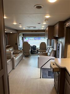2021 Thor PALAZZO 37.4 FREIGHTLINER   - Photo 69 - Falcon, CO 80831