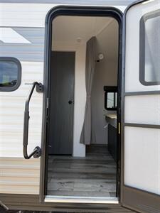 2022 Keystone ASPEN TRAIL 2050QBWE   - Photo 16 - Falcon, CO 80831