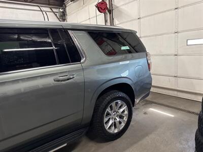 2023 Chevrolet Suburban Premier   - Photo 31 - Englewood, CO 80110