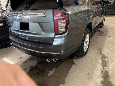 2023 Chevrolet Suburban Premier   - Photo 6 - Englewood, CO 80110