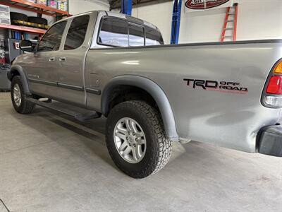 2001 Toyota Tundra SR5 4dr Access Cab SR5 V8   - Photo 8 - Englewood, CO 80110