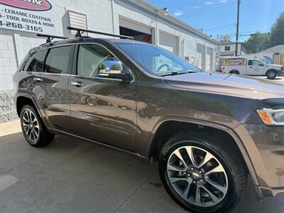 2017 Jeep Grand Cherokee Overland - Photo 5 - Englewood, CO 80110