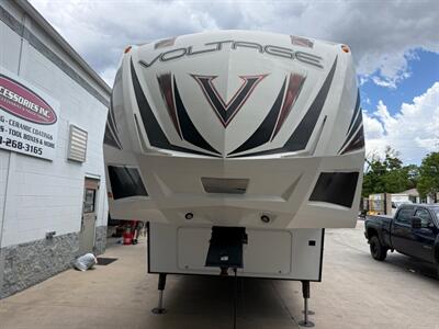 2014 Dutchmen Voltage V3605 - Photo 24 - Englewood, CO 80110