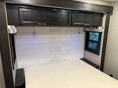 2021 Ford E-450 SD   - Photo 25 - Englewood, CO 80110