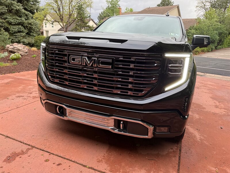 2025 GMC Sierra 1500 Denali Ultimate   - Photo 1 - Englewood, CO 80110
