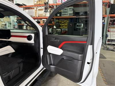 2024 Chevrolet Colorado Custom - Photo 13 - Englewood, CO 80110