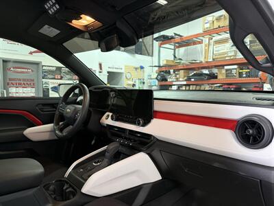 2024 Chevrolet Colorado Custom - Photo 4 - Englewood, CO 80110