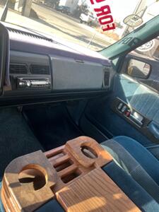 1993 Chevrolet C1500 Cheyenne   - Photo 6 - Englewood, CO 80110