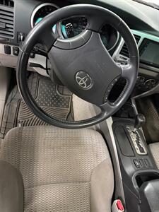 2008 Toyota 4Runner SR5 - Photo 13 - Englewood, CO 80110