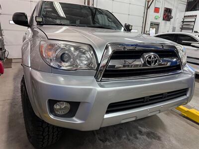 2008 Toyota 4Runner SR5 - Photo 7 - Englewood, CO 80110