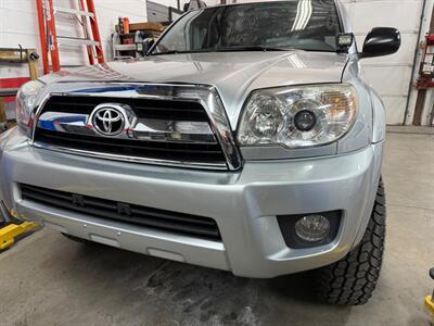 2008 Toyota 4Runner SR5 - Photo 4 - Englewood, CO 80110