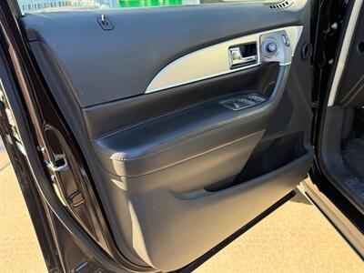 2013 Lincoln MKX   - Photo 9 - Englewood, CO 80110