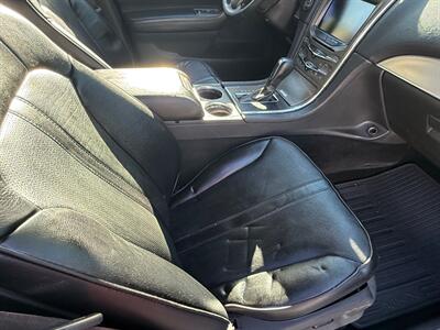 2013 Lincoln MKX   - Photo 17 - Englewood, CO 80110