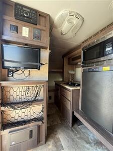 2017 Forest River RPOD 182G   - Photo 12 - Galt, CA 95632