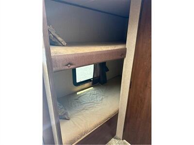 2016 Jayco JAY FLIGHT 154BH   - Photo 11 - Galt, CA 95632