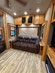 2020 VANLEIGH VILLANO 369FB - Photo 17 - Galt, CA 95632