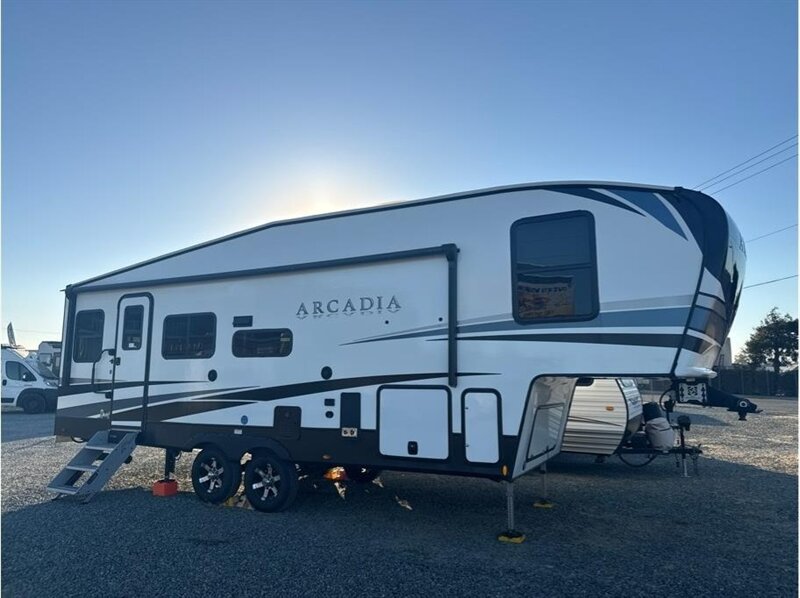 2023 Keystone ARCADIA 293SLRD - Photo 1 - Galt, CA 95632