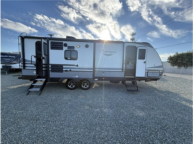 2018 Forest River Surveyor 265RLDS - Photo 1 - Galt, CA 95632