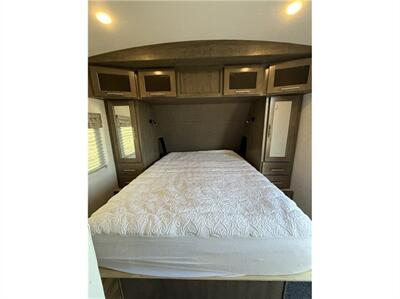 2018 Forest River Surveyor 265RLDS   - Photo 7 - Galt, CA 95632